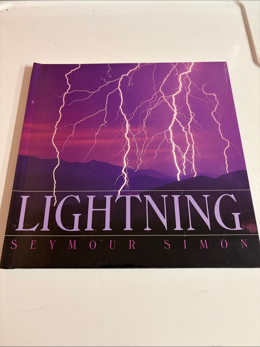 4/$20 Lightning Hardcover Book, science kids book